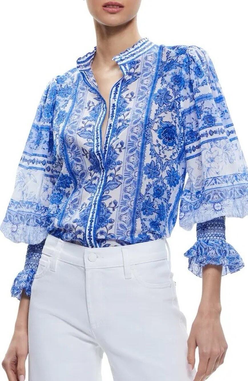 Alice + Olivia Ilan Smocked Sleeve Button Front Blouse In Greek Tile Size S